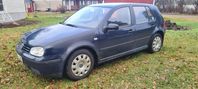 Nybesiktigad VW Golf 5-dörrar 1.4