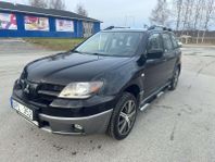 Mitsubishi Outlander 2.4 4WD Semi-