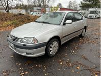 Toyota Avensis Sedan 1.8 VVT-i  / Lågmil