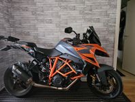 KTM SUPERDUKE GT 1290