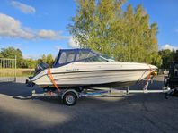 Flipper 630 DC - Yamaha 150hk V6. Årsmodell: 1999. Finans.