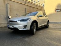 Tesla Model X 90D