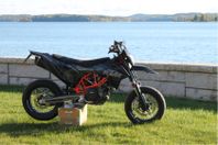 KTM 690 SMC-R