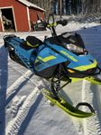 Ski-Doo Summit X 850 165" 2018 