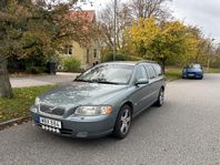 Volvo V70 2.5T Momentum Euro 4