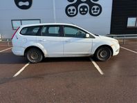 Ford Focus Kombi 1.8 Flexifuel Titanium/Dragkrok