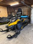 Ski-Doo Summit X 154’’