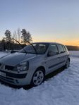 Renault Clio 5-dörrars Halvkombi 1.4 Privilege