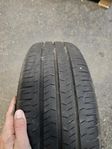 225/70r15c däck