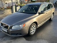 Volvo V70 D3 Momentum Euro 5