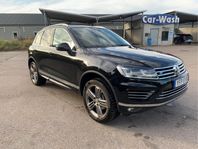 VW Touareg V6 TDI, R-Line, 262hk, 1 brukare