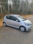 Toyota Aygo 5-dörrar 1.0 VVT-i Euro 5 / Låga mil / Nybes