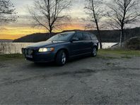 Volvo V50 D5 Momentum 