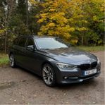 BMW 320d xDrive Dragkrok Navi