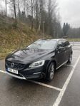 Volvo V60 Cross Country D4 AWD Geartronic Summum Euro 6