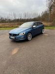 Volvo V60 D4 Momentum, R-Design Euro 6