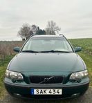 Volvo V70 2.4 Business, back kamera, bluetooth, dragkrok