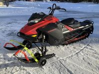 Ski-Doo Summit 850 SP 146" FOX QS3 -21