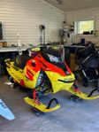 Ski doo mxz xrs 800