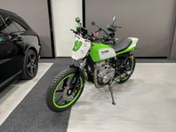 Kawasaki z400 Flattrack edition