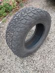 Grova vinterdäck 265/70R17