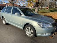 Skoda Octavia Kombi 1.4 TSI Elegance Euro 5