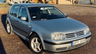 Volkswagen Golf/ motorvärmare/Ny besiktigad/16000 mil