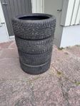 Pirelli Ice Zero 225/45 R17 i gott skick