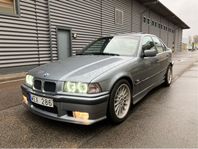 BMW E36 323 i Sedan