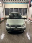 Toyota Yaris 5-dörrar 1.3 VVT-i NY BESIKTAD