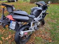 honda.vtr 1000  04 fint skick