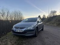 Peugeot 307 5-dörrar 2.0 XS Euro 3 Ny-bes