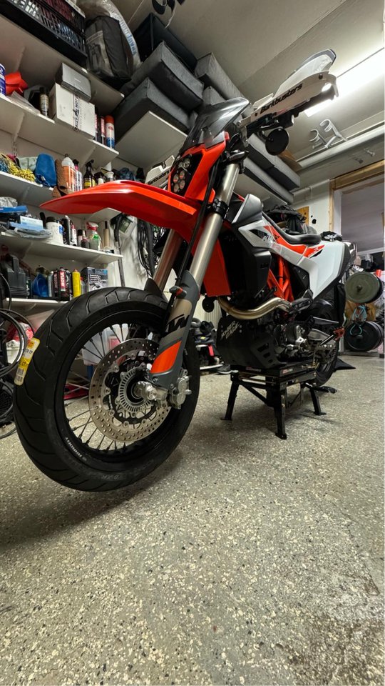 Ktm 690 enduro / motard