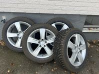 Nya VW mm 205/55-17 Nokian dubb + VW 15 tum fälgar