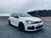 Volkswagen Golf R 270hk / FYND / Maxton / Taklucka / CarPlay