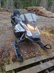 Ski-Doo Renegade 900 ACE