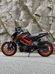 KTM Duke 125 