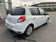 Renault Clio 1.2 Halvkombi - 3 brukare  