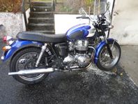 Triumph Bonneville T100-03