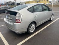 Toyota Prius 1.5 VVT-i + 3CM CVT Euro 4