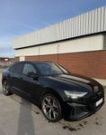 Audi Q8 50 TDI quattro S-line