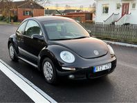 Volkswagen New Beetle 1.6 1 ägare låg mil 