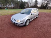 Volkswagen Golf 1,6 16v