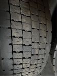 8st Michelin Drivdäck 315/70-22,5