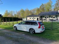 Volvo V50 D4 R-design A-traktor 