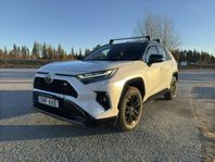 Toyota RAV4 GR Sport Hybrid, AWD-I,Panorama, Drag,Mvärm, Led