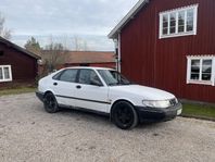 Saab 900 5-dörrar 2.3