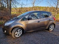 Nyservad Kia Venga 1.4 CRDI – Perfekt för Vintervägar!