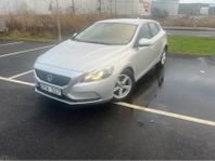 VOLVO V40 D2 SUMMUM VÄLUTRUSTAD