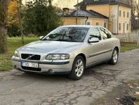 Volvo S60 2.4 140hk 2001 Motorvärmare / Drag